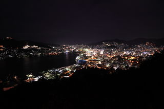 鍋冠山公園の夜景スポット写真（1）class=