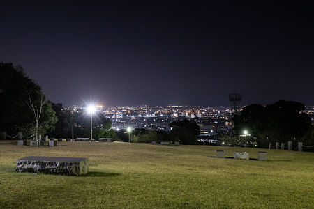 祈りの丘記念公園の夜景スポット写真（5）class=