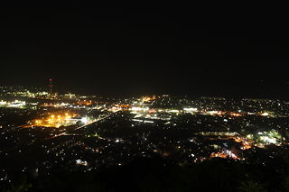 愛宕山公園の夜景スポット写真（1）class=