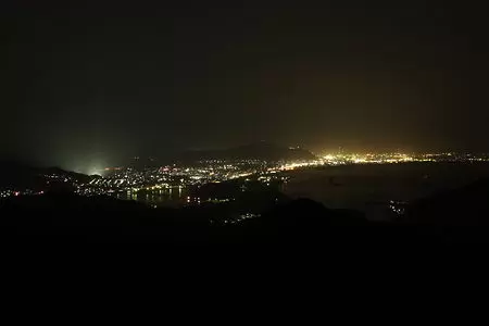 遠見山展望所の夜景
