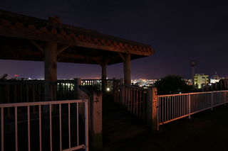 浦添運動公園 市民球場前の夜景スポット写真（4）class=