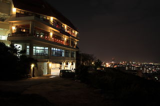 昭和薬科大学附属高校前の夜景スポット写真（3）class=