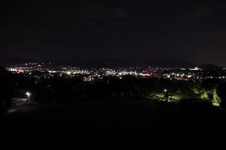 弘法山公園の夜景スポット写真（1）class=