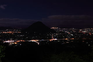 青ノ山 駐車場の夜景スポット写真（2）class=