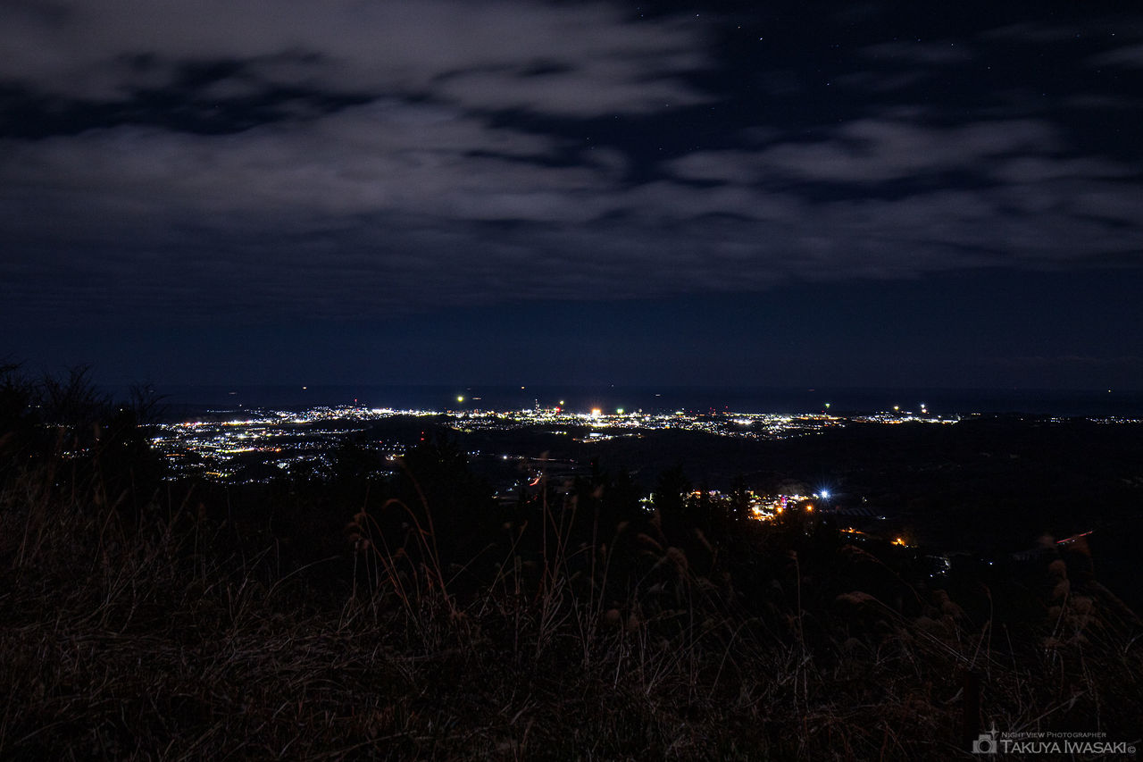 湯の岳パノラマラインの夜景スポット写真（2）