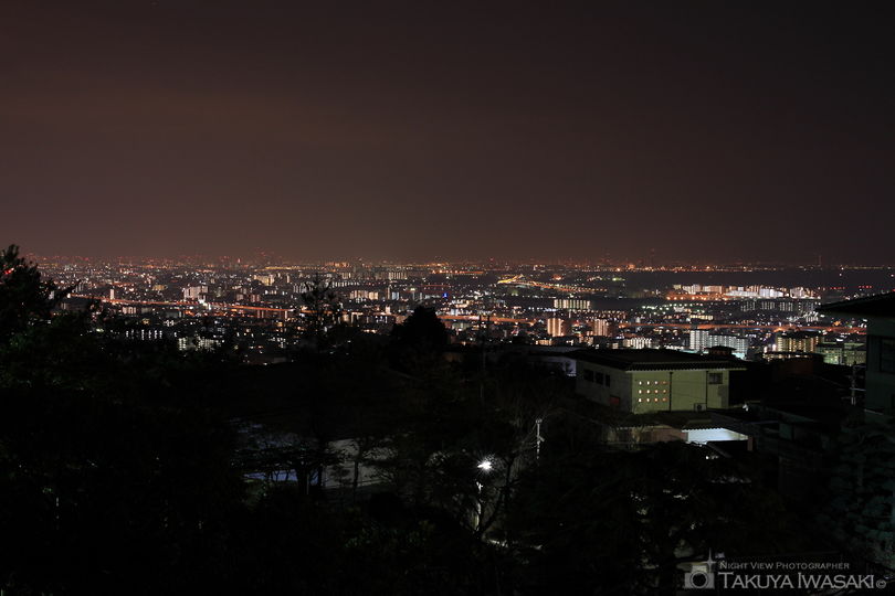 前山公園の夜景スポット写真（2）