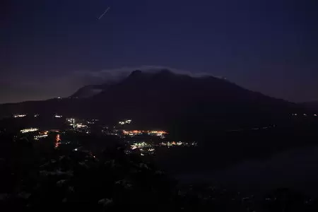 箱根・芦ノ湖展望公園（箱根スカイライン）の夜景