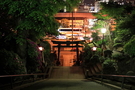 品川神社の夜景スポット写真（4）class=