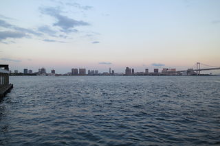 日の出桟橋の夜景スポット写真（5）class=