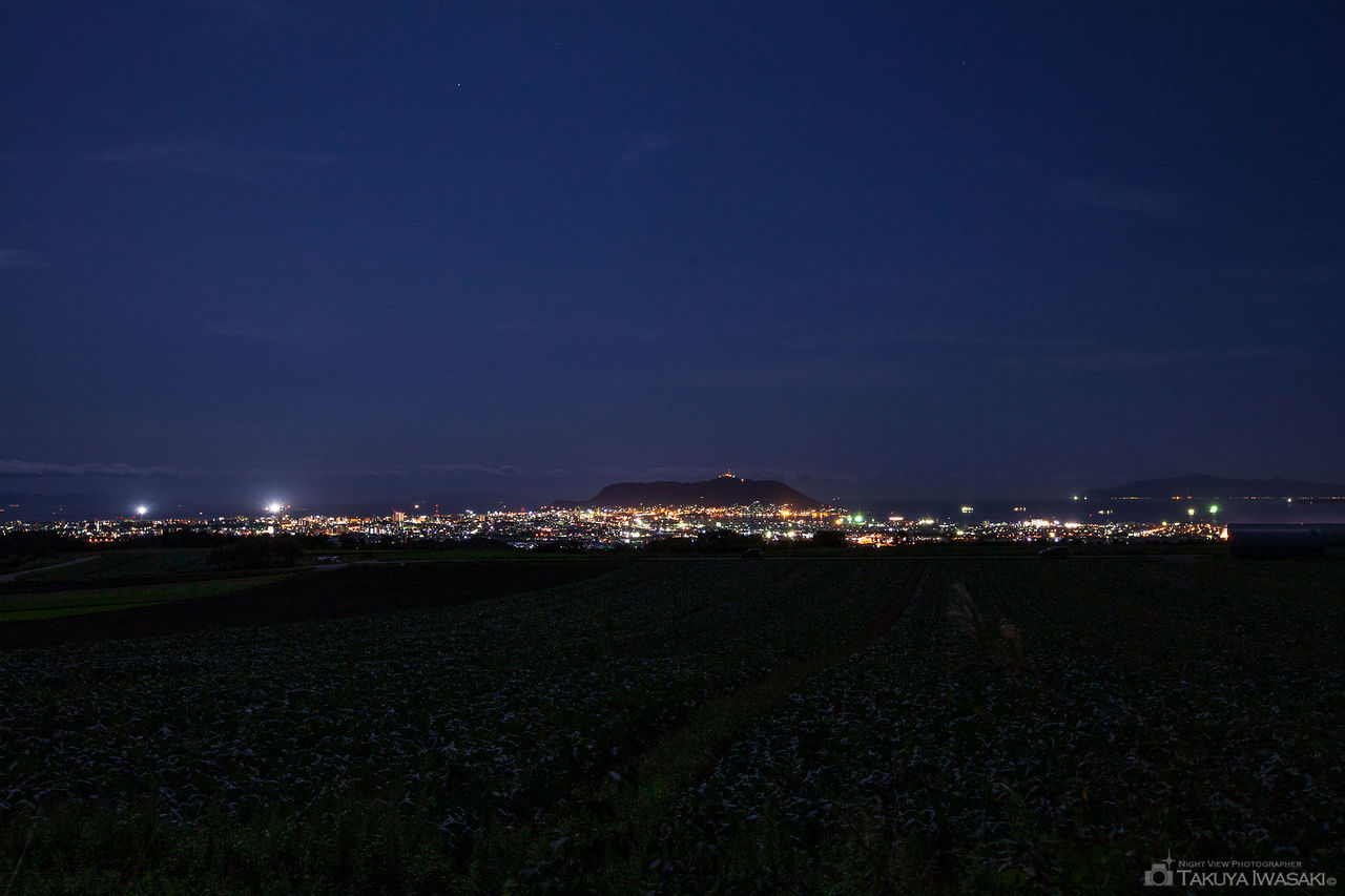 開拓地農道・桔梗町の夜景スポット写真（1）