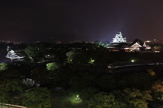 熊本市役所の夜景スポット写真（1）class=