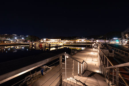気仙沼港の夜景スポット写真（4）class=