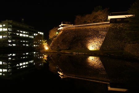 松江城山公園の夜景スポット写真（2）class=