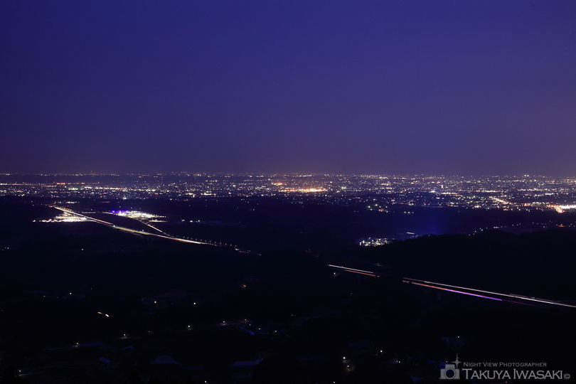 滝沢展望台の夜景スポット写真（2）