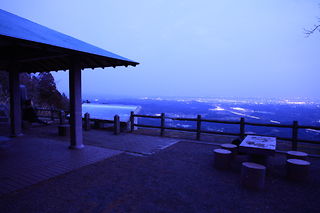 滝沢展望台の夜景スポット写真（3）class=