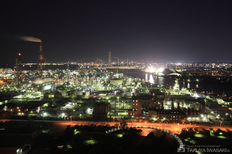 四日市港ポートビルの夜景スポット写真（1）