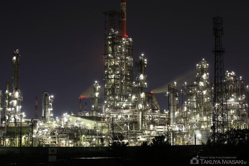 昭和四日市石油南側の夜景スポット写真（1）