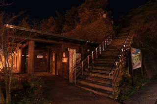 六甲山記念碑台の夜景スポット写真（3）class=