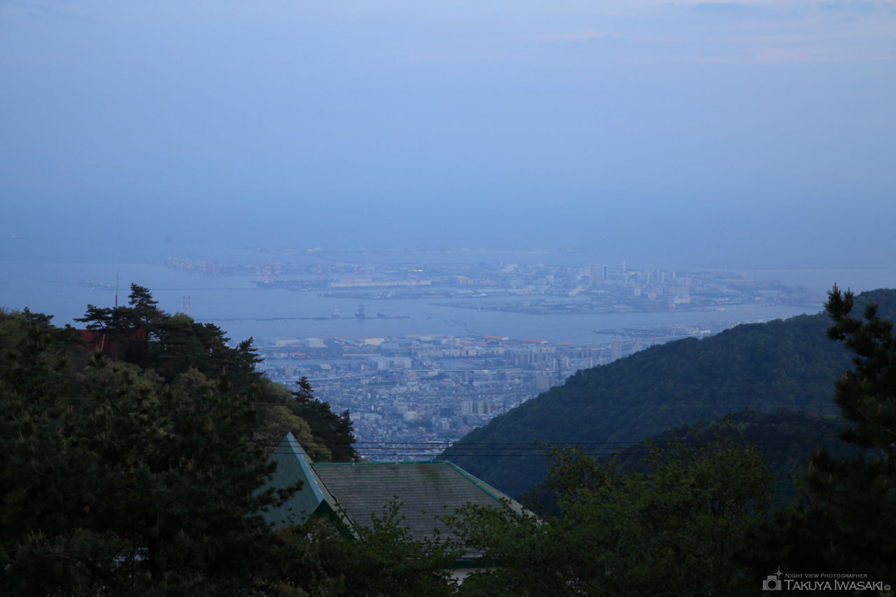 六甲山記念碑台の夜景スポット写真（5）