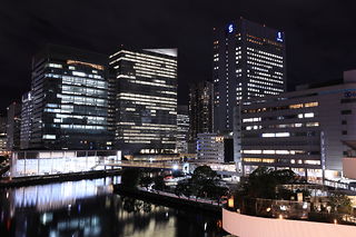 横浜ベイクオーター ベイガーデンの夜景スポット写真（3）class=