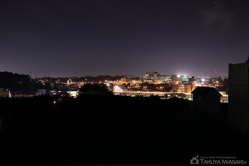 三ツ沢上町公園の夜景スポット写真（3）