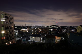 鶴ヶ峰の住宅街の夜景