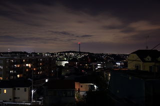 鶴ヶ峰本町第三公園の夜景スポット写真（2）class=