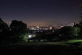 日吉公園の夜景スポット写真（1）class=