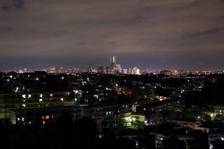 横浜ランドマークタワー方面の夜景