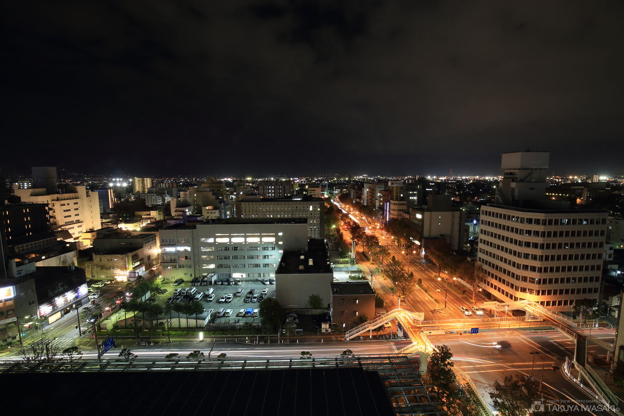 甲府市役所 展望ロビーの夜景スポット写真（1）