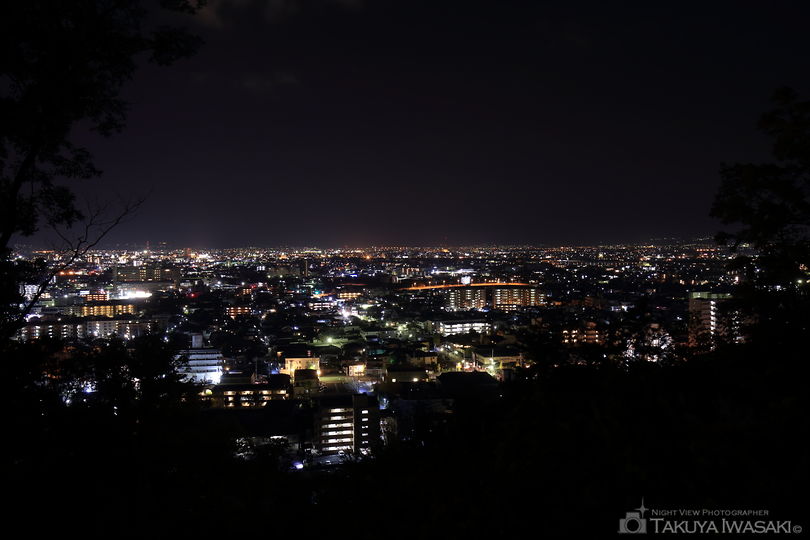 湯村ヒルズの夜景スポット写真（1）