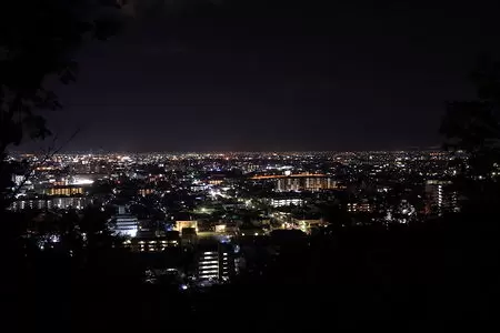 湯村ヒルズの夜景