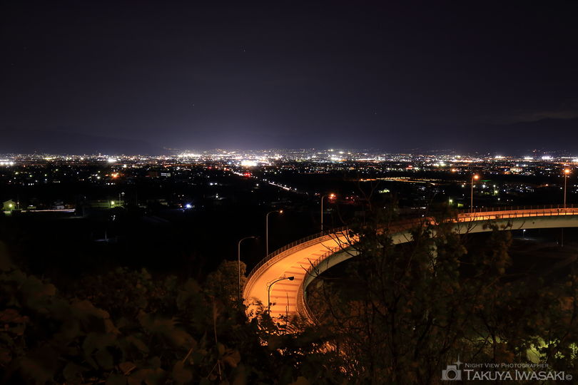 桃花橋ループの夜景スポット写真（3）