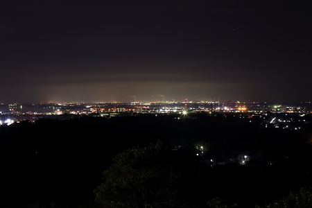 地球の丸く見える丘展望館の夜景スポット写真（1）class=