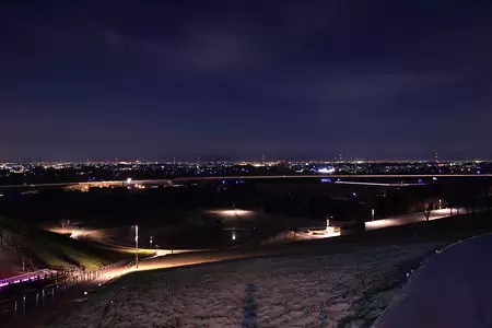 北部運動公園 憩いの丘の夜景