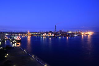 港公園展望塔の夜景スポット写真（2）class=