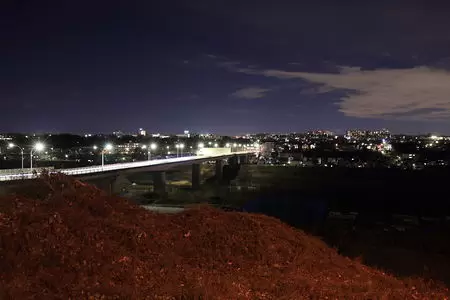 羽村大橋手前の夜景