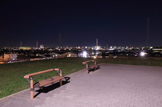 舎人公園　朝日の広場の夜景スポット写真（2）class=