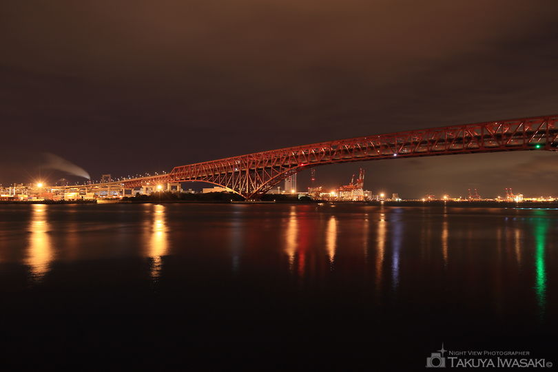 大阪港第三突堤第七岸壁の夜景スポット写真（1）
