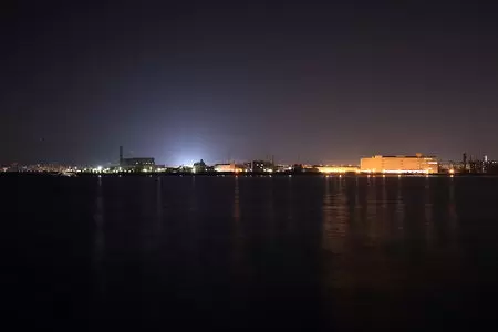 尼崎市立魚つり公園の夜景
