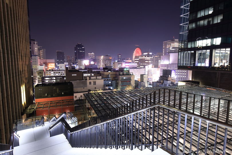 グランフロント大阪 北館テラスガーデンの夜景スポット写真（1）