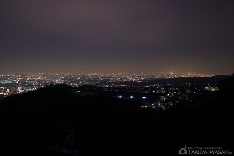 塩尾寺麓の夜景スポット写真（2）