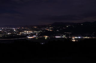 妙法寺 平和仏舎利塔の夜景スポット写真（2）class=