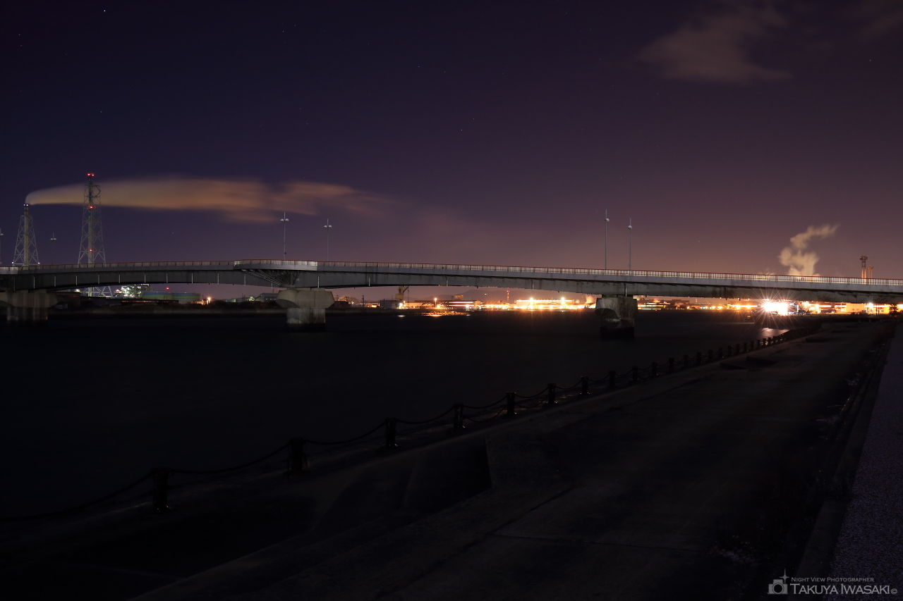 玉島ハーバーアイランドの夜景スポット写真（1）