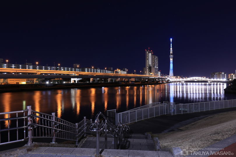 汐入公園の夜景スポット写真（2）