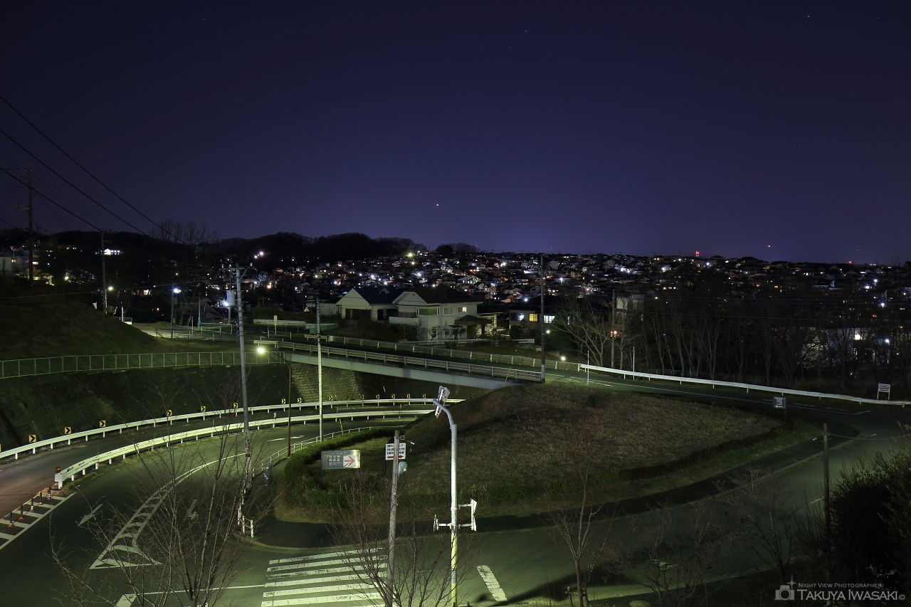 高幡台歩道橋の夜景スポット写真（1）