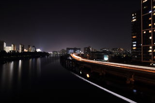 八潮橋の夜景スポット写真（1）class=