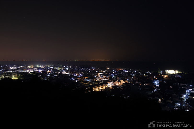海のみえる岸岡山緑地の夜景スポット写真（1）