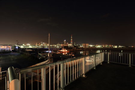 稲葉水門の夜景スポット写真（4）class=