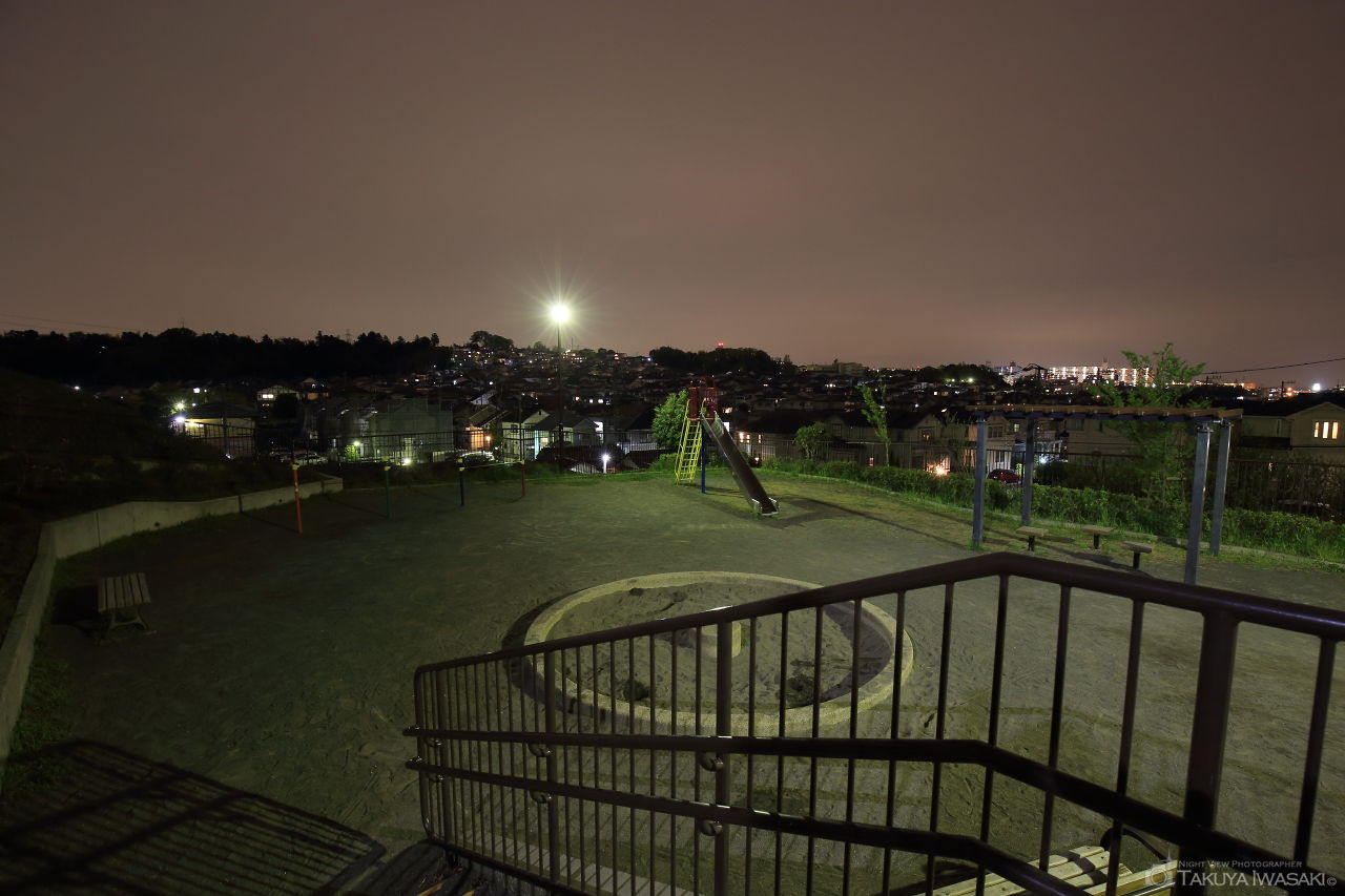 稲荷前第六公園の夜景スポット写真（3）